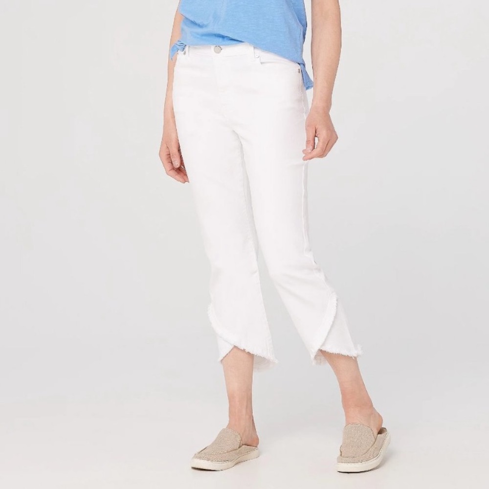 Brand New with Tags Susan Graver White Cropped Denim Size 22W